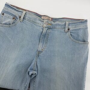 Levi's 550 Relaxed‎ Boot Cut Jeans Light Wash Denim Women's Size 14S